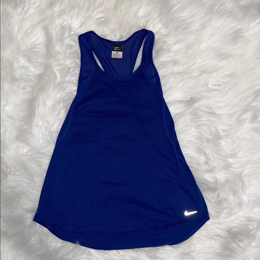 Nike workout top SOLD